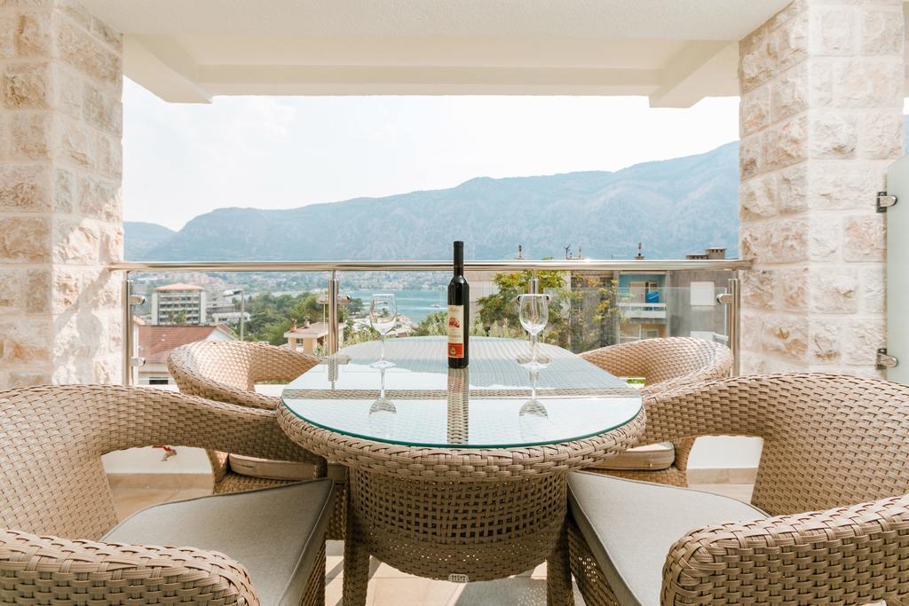 Apartments Los Olivos Kotor Rum bild