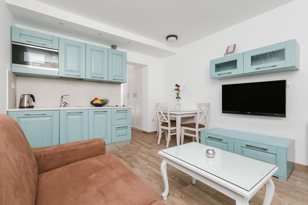Apartments Los Olivos Kotor Rum bild